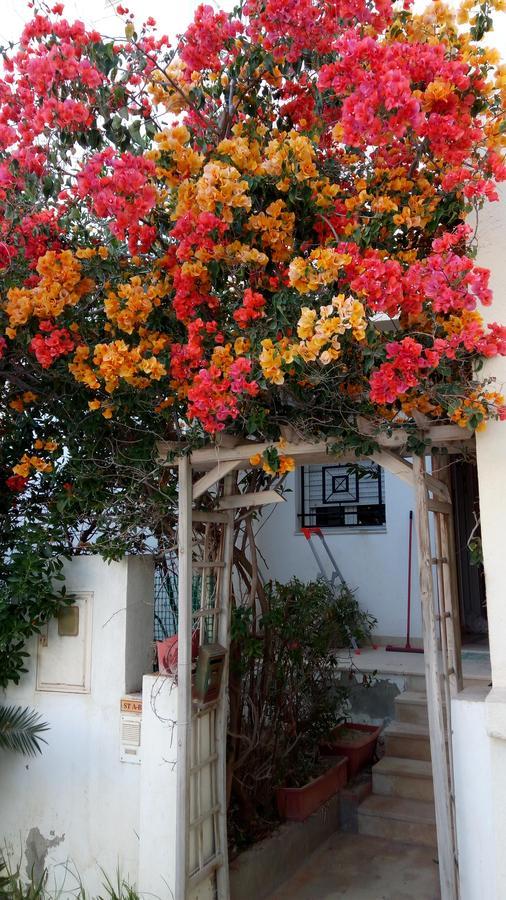 Апартаменти Happy House Ennasr Ар'яна Екстер'єр фото